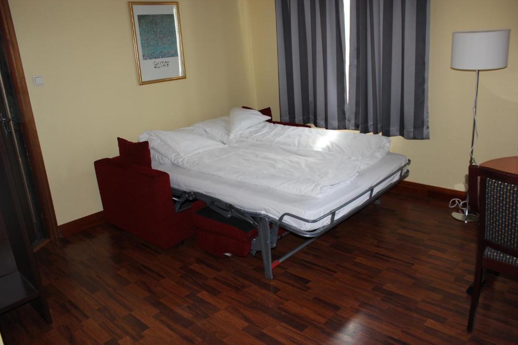 Grand Hotel Stord Bilik gambar